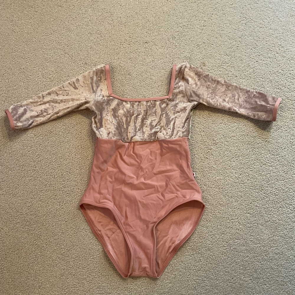 Yumiko Leotard